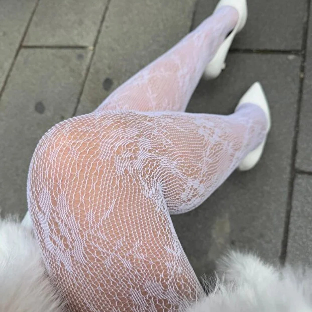 Zumoskin™ Gül Desenli Külotlu Çorap